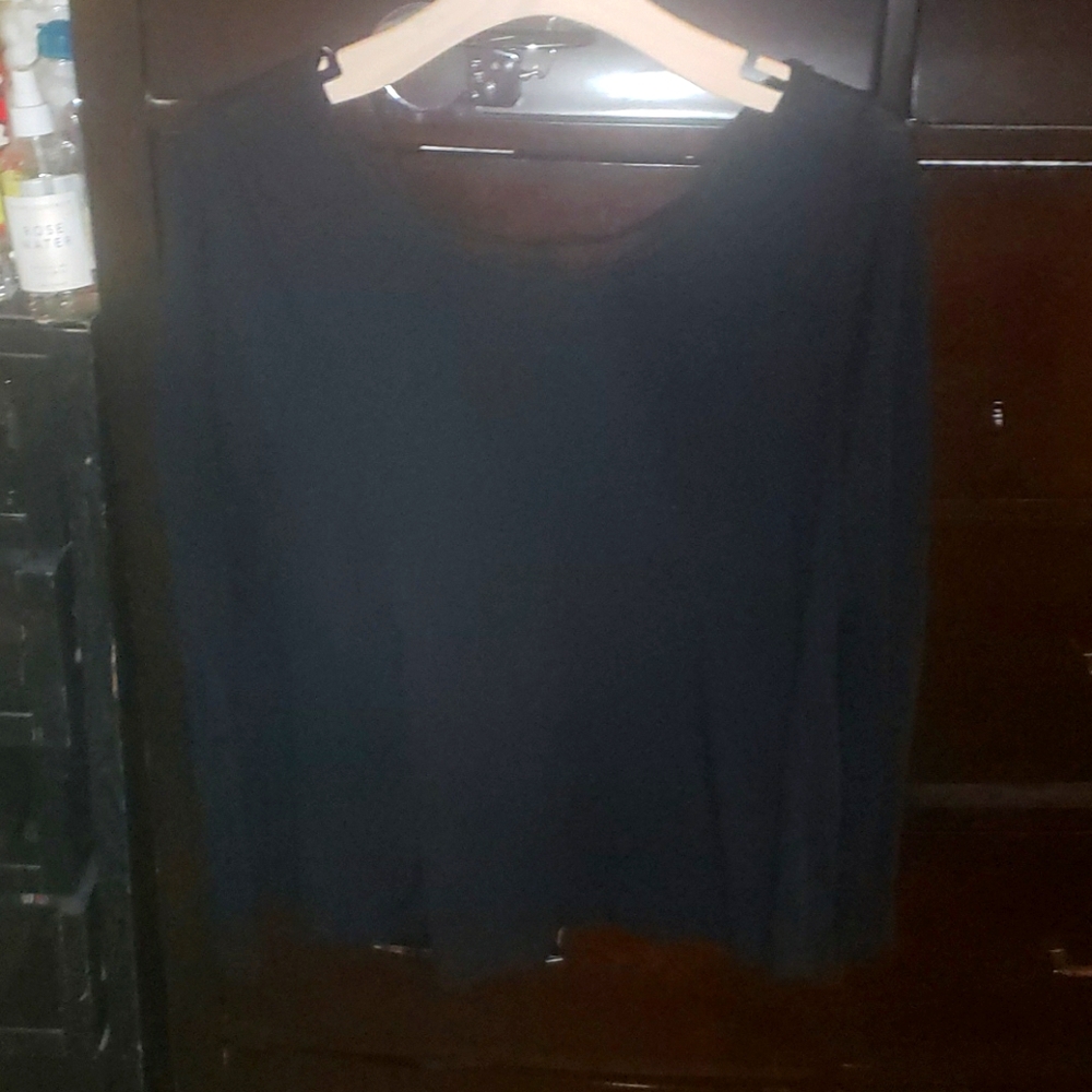 Long sleeve top